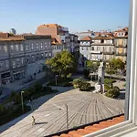 Box Market Square Apartment